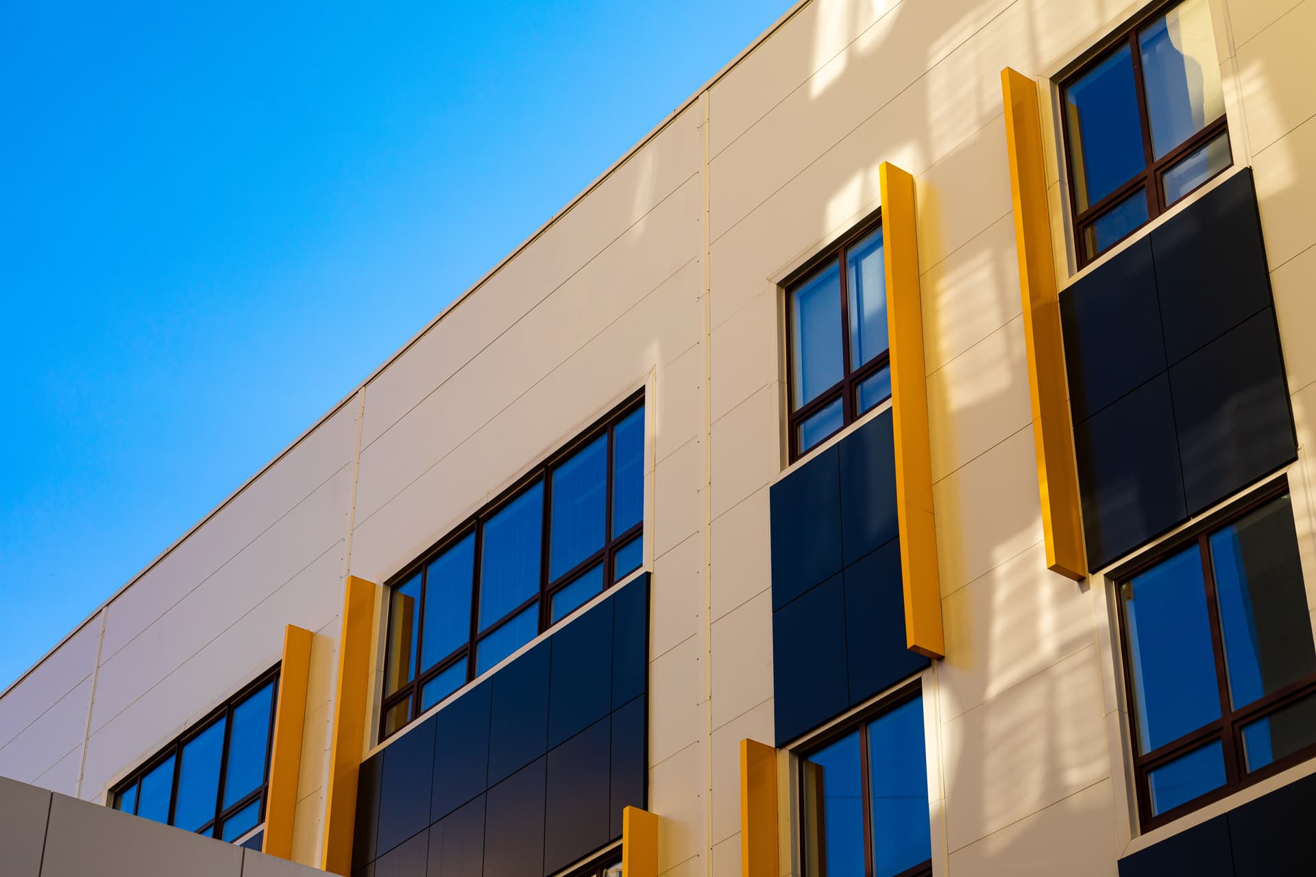 Asesórate con nosotros para proteger y embellecer tu fachada